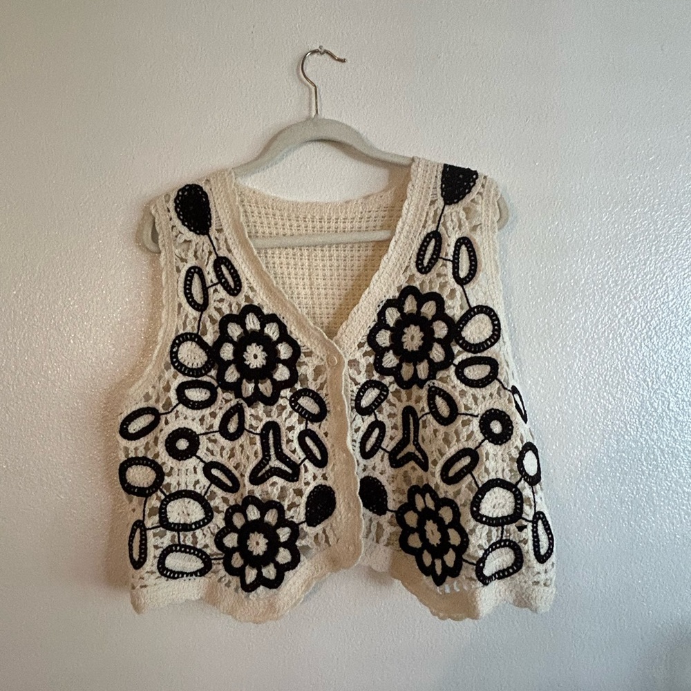 Floral Crochet Vest in Black and Cream